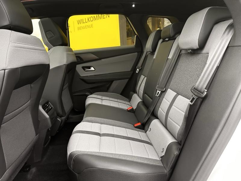 Opel Grandland 1.2 Turbo Hybrid 145ch GS e-DCT6  occasion � Vert-Saint-Denis - photo n�8