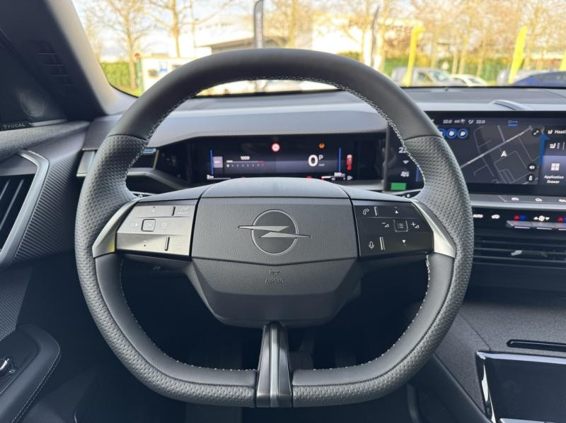 Opel Grandland 1.2 Turbo Hybrid 145ch GS e-DCT6  occasion  Vert-Saint-Denis - photo n11