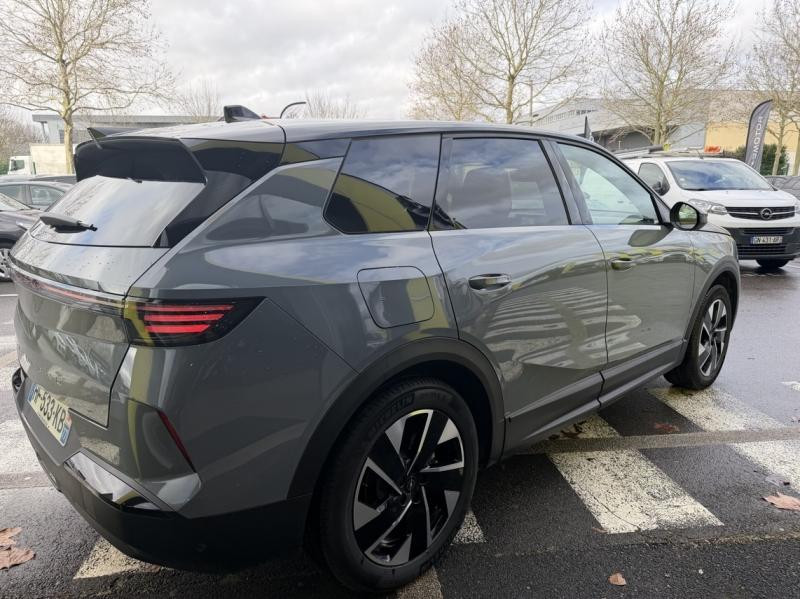 Opel Grandland 1.2 Turbo Hybrid 145ch GS e-DCT6  occasion � Vert-Saint-Denis - photo n�4