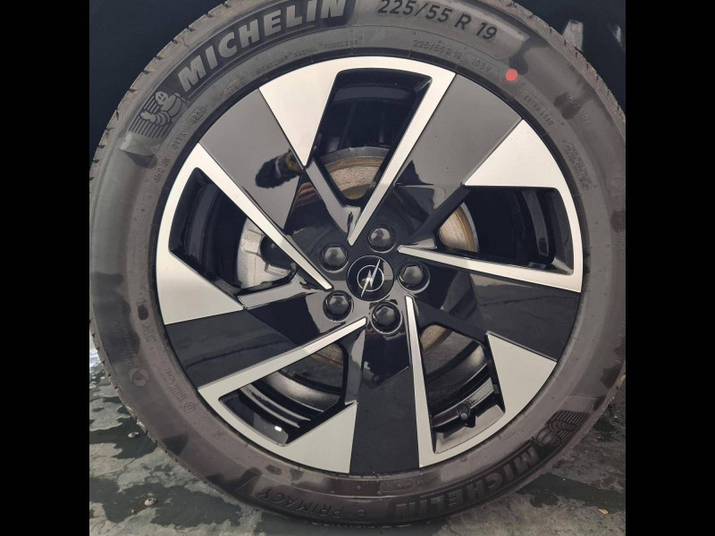 Opel Grandland Grandland 1.2 Turbo Hybrid 136 ch e-DCT6 GS 5p 2024 - photo n°11 Opel Grandland Grandland 1.2 Turbo Hybrid 136 ch e-DCT6 GS 5p  occasion à Saint Pierre du Mont - photo n°11