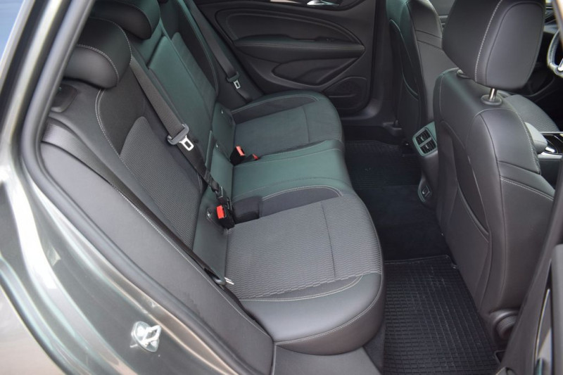Opel Insignia Grand Sport 2.0 D 170 ch BVA  occasion  Beaupuy - photo n7