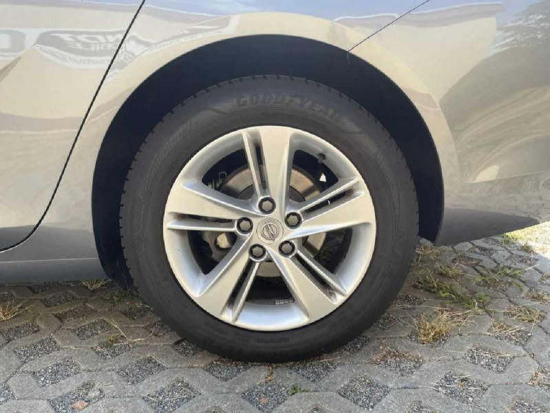 Opel Insignia Grand Sport 2.0 Diesel 174 ch BVA  occasion  Beaupuy - photo n8