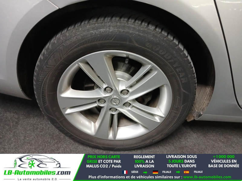 Opel Insignia Sports Tourer 2.0 Diesel 174 ch BVA  occasion � Beaupuy - photo n�7