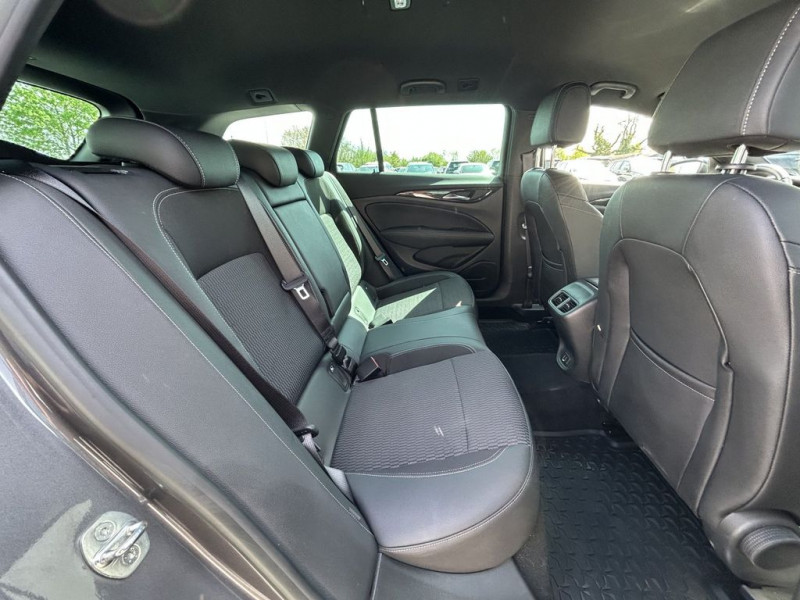 Opel Insignia Sports Tourer 2.0 Diesel 174 ch BVA  occasion  Beaupuy - photo n9