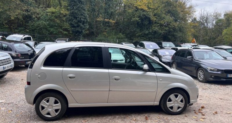 Opel Meriva 1.4i 16v 90cv Twinsport 1ére Main 2008 - photo n°5 Opel Meriva 1.4i 16v 90cv Twinsport 1ére Main  occasion à Sathonay-Camp - photo n°5