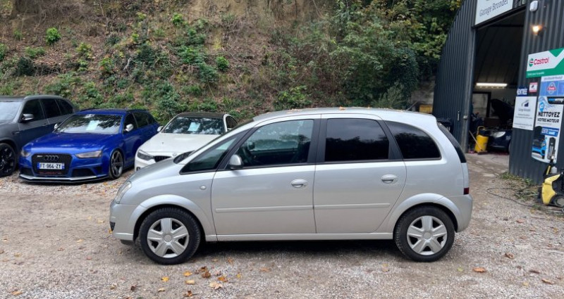 Opel Meriva 1.4i 16v 90cv Twinsport 1ére Main 2008 - photo n°4 Opel Meriva 1.4i 16v 90cv Twinsport 1ére Main  occasion à Sathonay-Camp - photo n°4