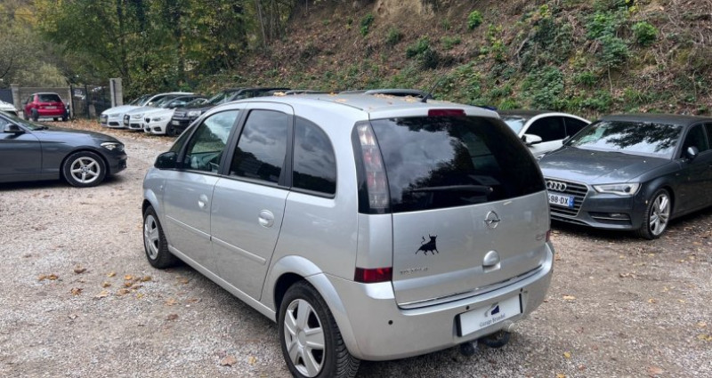 Opel Meriva 1.4i 16v 90cv Twinsport 1ére Main 2008 - photo n°3 Opel Meriva 1.4i 16v 90cv Twinsport 1ére Main  occasion à Sathonay-Camp - photo n°3
