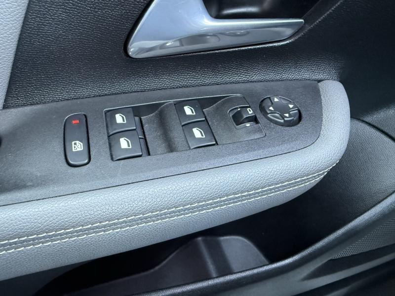 Opel Mokka 1.2 Turbo 130ch Elegance Business 2021 - photo n°20 Opel Mokka 1.2 Turbo 130ch Elegance Business  occasion à Corbeil-Essonnes - photo n°20