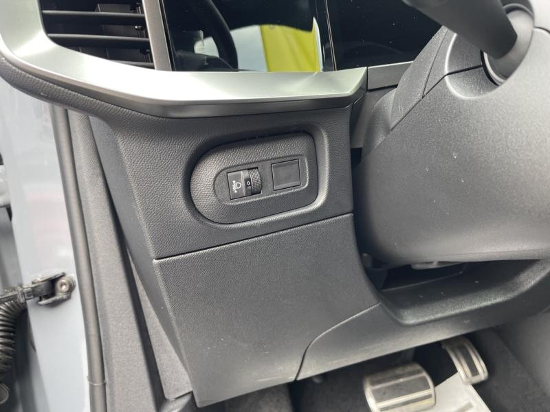 Opel Mokka 1.2 Turbo Hybrid 145ch GS e-DCT6 2025 - photo n°19 Opel Mokka 1.2 Turbo Hybrid 145ch GS e-DCT6  occasion à Corbeil-Essonnes - photo n°19