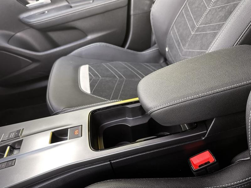 Opel Mokka 1.2 Turbo Hybrid 145ch GS e-DCT6  occasion  Vert-Saint-Denis - photo n16