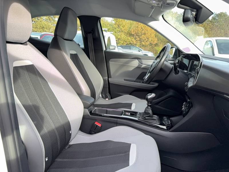 Opel Mokka 1.5 Diesel 110 ch BVM6 Elegance Business 2021 - photo n°12 Opel Mokka 1.5 Diesel 110 ch BVM6 Elegance Business  occasion à Toulenne - photo n°12