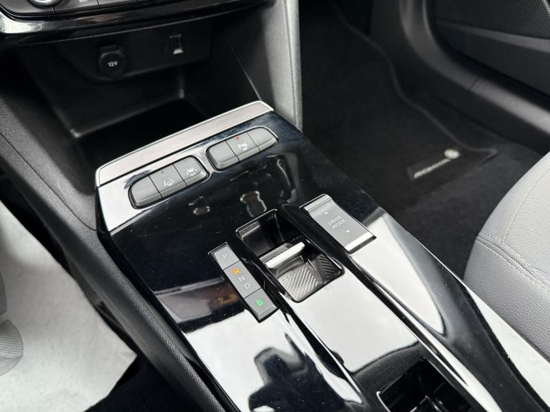 Opel Mokka Mokka-e 136ch Elegance  occasion � Vert-Saint-Denis - photo n�19