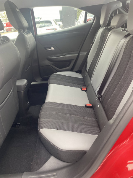 Opel Mokka Mokka Electrique 136 ch & Batterie 50 kWh Elegance 5p 2023 - photo n°13 Opel Mokka Mokka Electrique 136 ch & Batterie 50 kWh Elegance 5p  occasion à Brive-la-Gaillarde - photo n°13