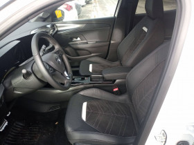 Opel Mokka Mokka Electrique 136 ch & Batterie 50 kWh Ultimate 5p  occasion  Lescure-d'Albigeois - photo n7