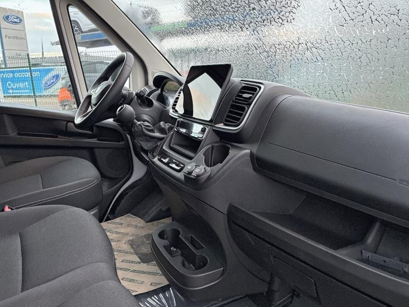 Opel Movano L2H2 3.5 140ch S&S Pack Premium Connect  occasion � Barberey-Saint-Sulpice - photo n�14