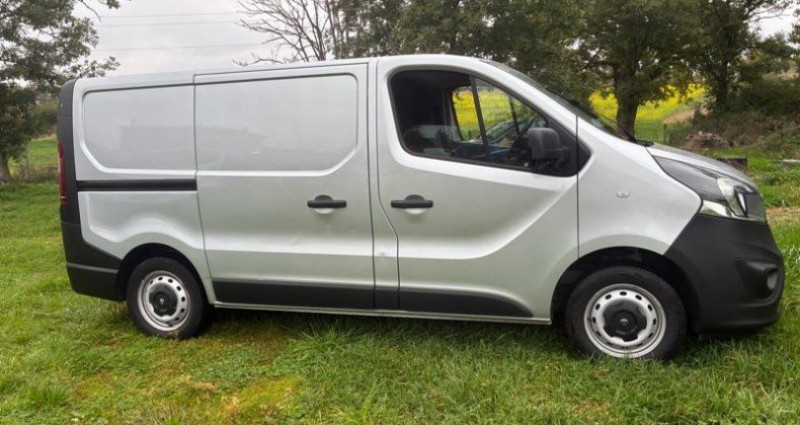 Opel Vivaro 1.6 DCI 2019 3 places 2019 - photo n°1 Opel Vivaro 1.6 DCI 2019 3 places  occasion à monistrol sur loire - photo n°1