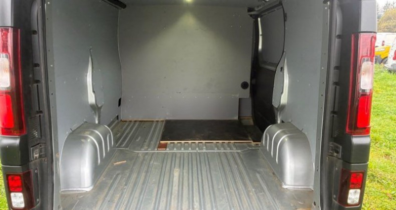 Opel Vivaro 1.6 DCI 2019 3 places 2019 - photo n°3 Opel Vivaro 1.6 DCI 2019 3 places  occasion à monistrol sur loire - photo n°3