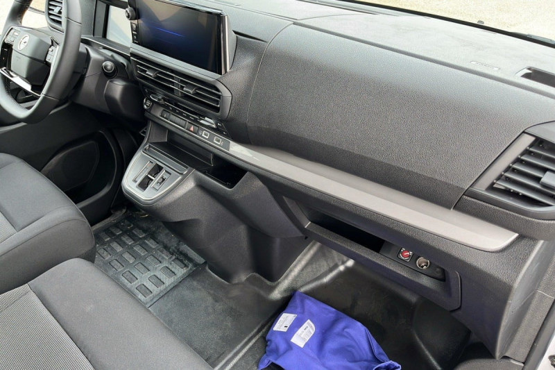 Opel Vivaro FIXE TAILLE XL BLUEHDI 180 S S EAT8  occasion  SAINT-GREGOIRE - photo n12