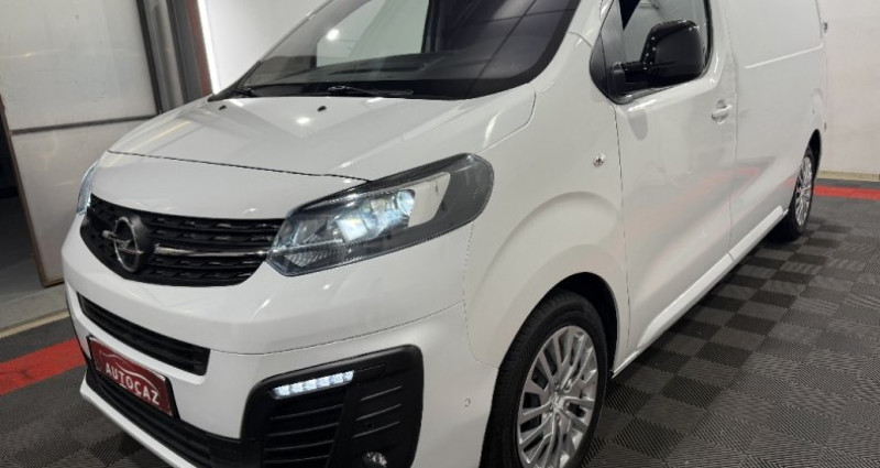 Opel Vivaro FOURGON TAILLE BLUEHDI 145 EAT8 +2024+23000KM*TVA RECUPERABL 2024 - photo n°3 Opel Vivaro FOURGON TAILLE BLUEHDI 145 EAT8 +2024+23000KM*TVA RECUPERABL  occasion à THIERS - photo n°3