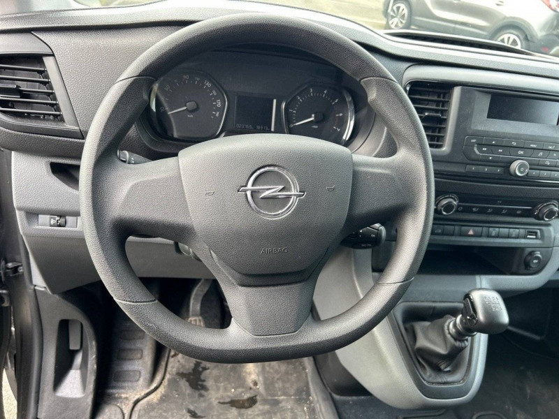 Opel Vivaro FOURGON VIVARO FGN TAILLE M BLUEHDI 145 S&S BVM6  occasion  VERNOUILLET - photo n9