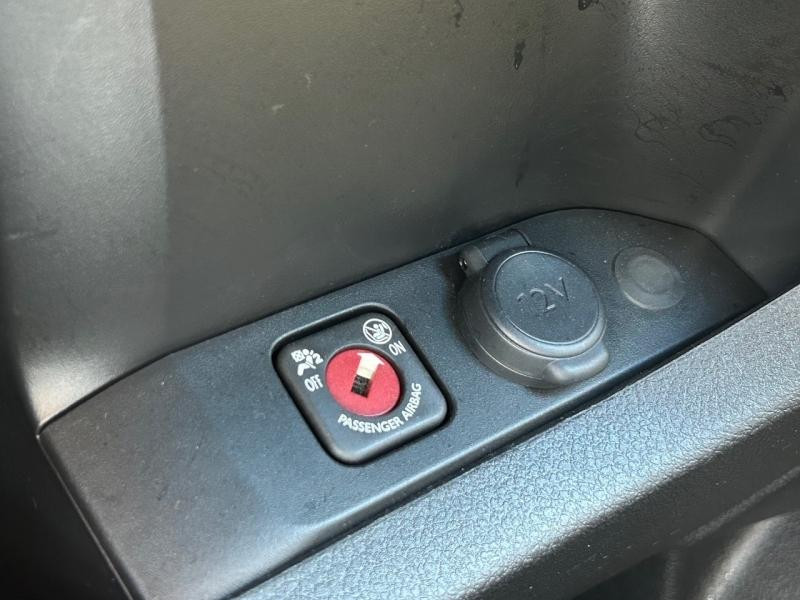 Opel Vivaro M 2.0 BlueHDi 145ch Pack Premium Connect  occasion � Vert-Saint-Denis - photo n�13