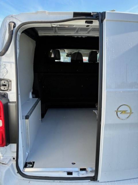 Opel Vivaro VIVARO CA FIXE TAILLE M 2.2 DIESEL 150 S&S EAT8  4p  occasion  Toulouse - photo n10