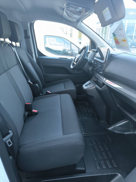 Opel Vivaro VIVARO CA FIXE TAILLE M BLUEHDI 145 S&S EAT8  4p  occasion  Toulouse - photo n12