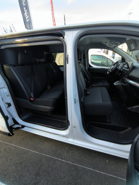 Opel Vivaro VIVARO CA FIXE TAILLE M BLUEHDI 145 S&S EAT8  4p  occasion  Toulouse - photo n9