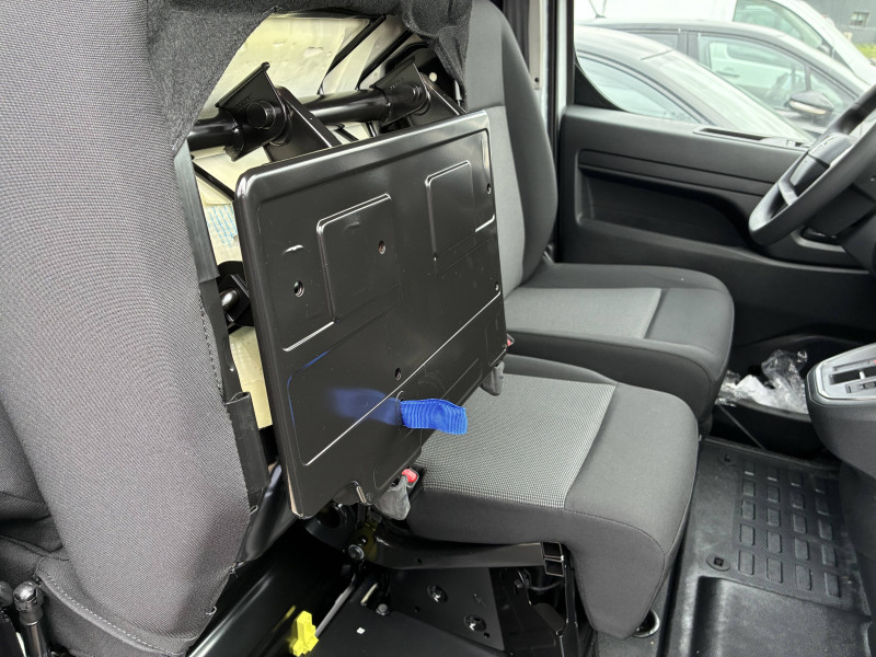 Opel Vivaro VIVARO FGN TAILLE M BLUEHDI 145 S&S EAT8  4p  occasion  Toulouse - photo n20