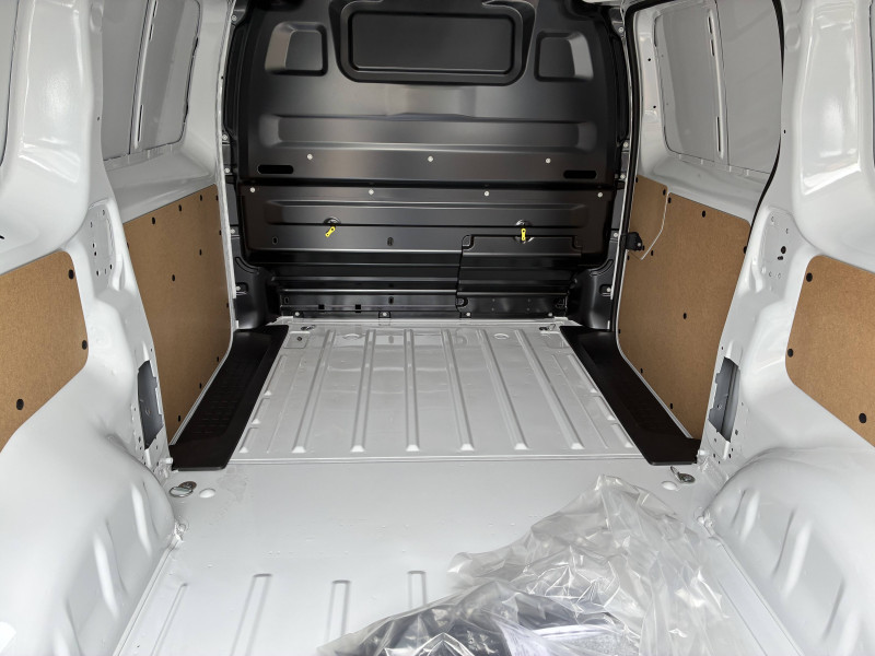 Opel Vivaro VIVARO FGN TAILLE M BLUEHDI 145 S&S EAT8  4p  occasion  Toulouse - photo n6
