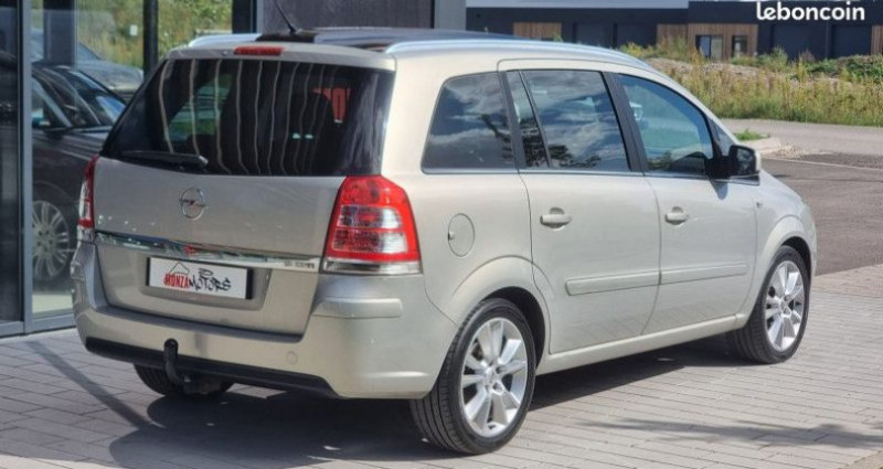 Opel Zafira 1.9 CDTI150 FAP COSMO PACK 2010 - photo n°6 Opel Zafira 1.9 CDTI150 FAP COSMO PACK  occasion à Geispolsheim - photo n°6