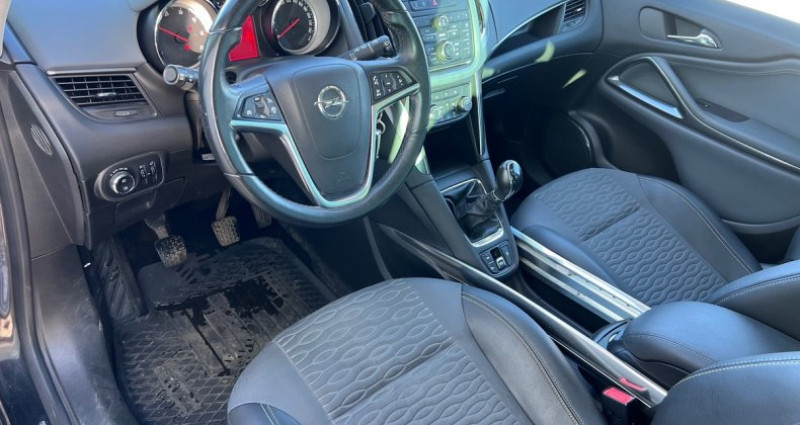 Opel Zafira Tourer 2,0 CDTI 130CH COSMO / DISTRIBUTION NEUVE 2013 - photo n°5 Opel Zafira Tourer 2,0 CDTI 130CH COSMO / DISTRIBUTION NEUVE  occasion à Berck - photo n°5