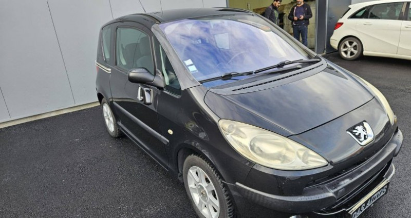 Peugeot 1007 1.6i 110cv Boite Pilotée 2005 - photo n°2 Peugeot 1007 1.6i 110cv Boite Pilotée  occasion à Saint-Jean-de-Linières - photo n°2