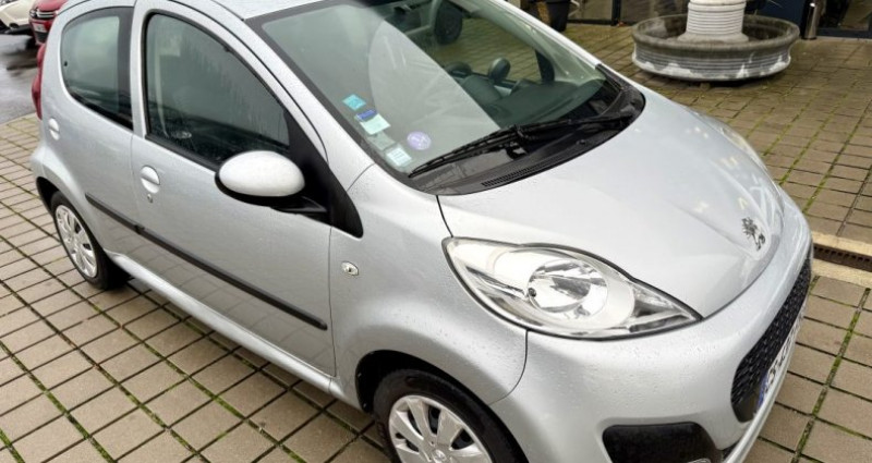 Peugeot 107 1.0 70ch Blue lion Navteq 5p 2013 - photo n°3 Peugeot 107 1.0 70ch Blue lion Navteq 5p  occasion à NOUVOITOU - photo n°3