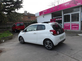 Peugeot 108 1.2 PURETECH ROLAND GARROS TOP 3P  occasion � Toulouse - photo n�3