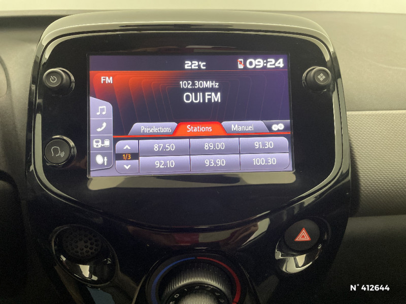 Peugeot 108 VTI 72CH S&S BVM5 ALLURE 2021 - photo n°13 Peugeot 108 VTI 72CH S&S BVM5 ALLURE  occasion à Montévrain - photo n°13