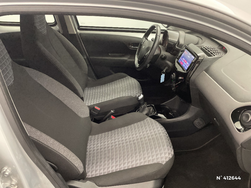 Peugeot 108 VTI 72CH S&S BVM5 ALLURE 2021 - photo n°10 Peugeot 108 VTI 72CH S&S BVM5 ALLURE  occasion à Montévrain - photo n°10