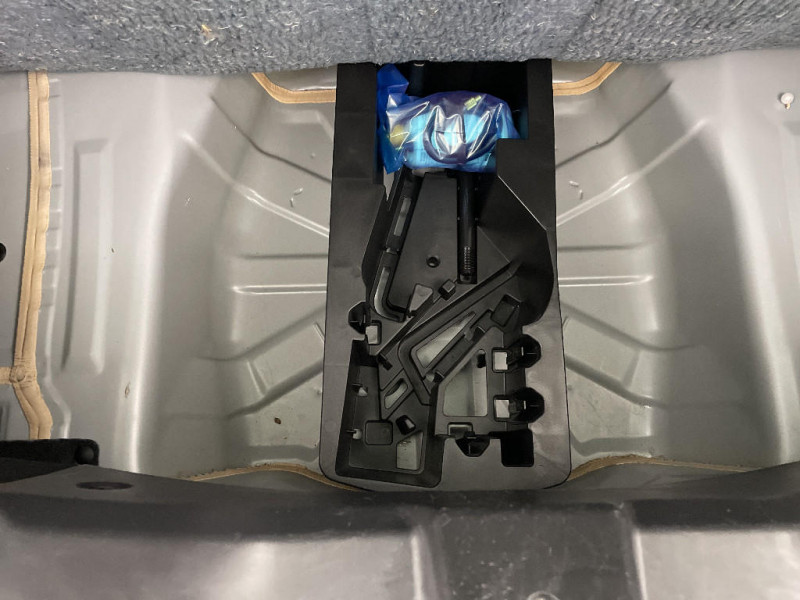 Peugeot 108 VTI 72CH S&S BVM5 ALLURE 2021 - photo n°17 Peugeot 108 VTI 72CH S&S BVM5 ALLURE  occasion à Montévrain - photo n°17