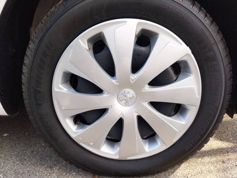 Peugeot 108 VTi 72ch S&S BVM5 Like 2020 - photo n°19 Peugeot 108 VTi 72ch S&S BVM5 Like  occasion à Toulouse - photo n°19