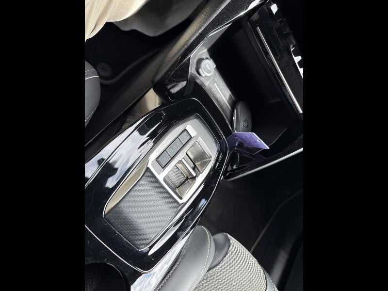 Peugeot 2008 1.2 Hybrid 136ch GT e-DCS6  occasion  Vert-Saint-Denis - photo n19