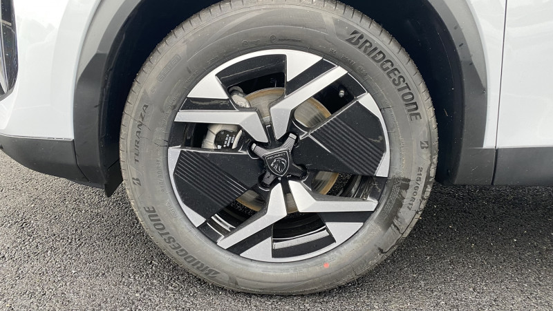 Peugeot 2008 1.2 HYBRID 145CH GT E-DCS6 2025 - photo n°9 Peugeot 2008 1.2 HYBRID 145CH GT E-DCS6  occasion à Labège - photo n°9