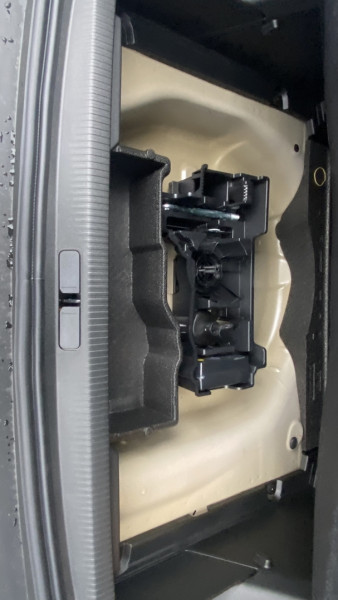 Peugeot 2008 1.2 HYBRID 145CH GT E-DCS6 2025 - photo n°11 Peugeot 2008 1.2 HYBRID 145CH GT E-DCS6  occasion à Labège - photo n°11