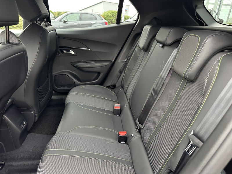 Peugeot 2008 1.2 HYBRID 145CH GT E-DCS6 2025 - photo n°18 Peugeot 2008 1.2 HYBRID 145CH GT E-DCS6  occasion à Labège - photo n°18