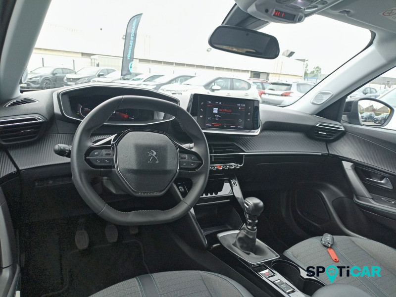 Peugeot 2008 1.2 PureTech 100ch S&S Allure Pack  occasion  Calais - photo n8