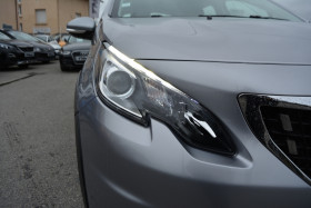Peugeot 2008 1.2 PURETECH 110CH ALLURE S&S EAT6  occasion � Toulouse - photo n�11