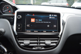 Peugeot 2008 1.2 PURETECH 110CH ALLURE S&S EAT6  occasion � Toulouse - photo n�18