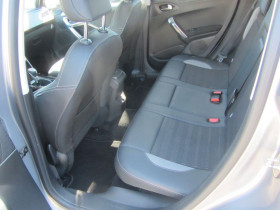 Peugeot 2008 1.2 PureTech 110ch  BVA  occasion  Beaupuy - photo n6