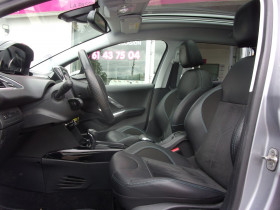 Peugeot 2008 1.2 PURETECH 110CH CROSSWAY S&S EAT6  occasion  Toulouse - photo n6