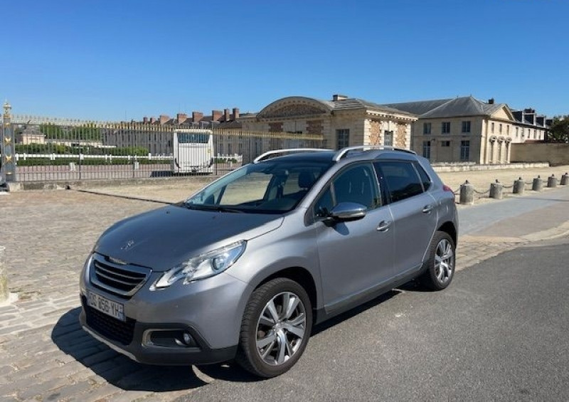 Peugeot 2008 1.2 PURETECH 130 S&S FELINE