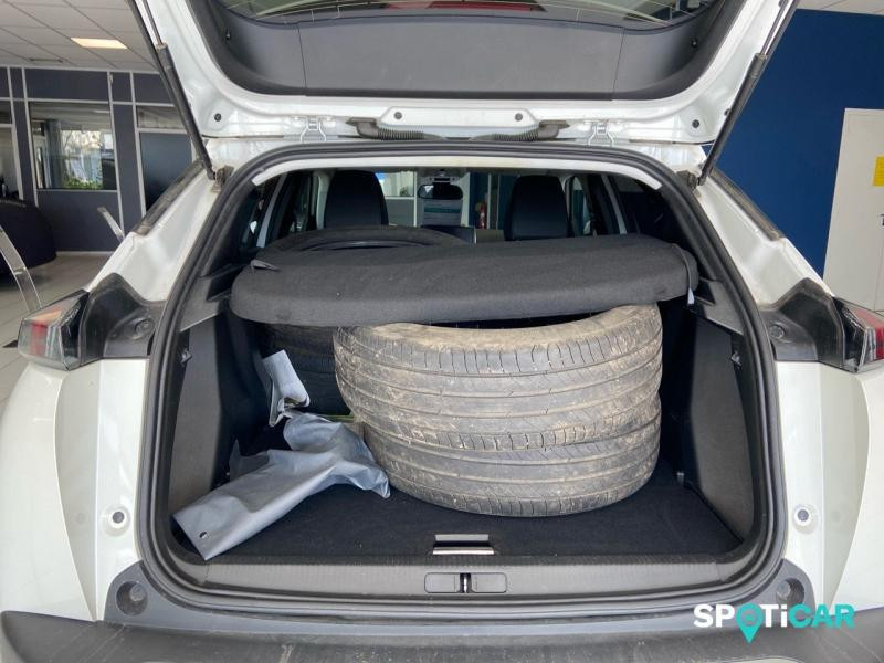 Peugeot 2008 1.2 PureTech 130ch S&S Allure Pack  occasion à Longuenesse - photo n°6